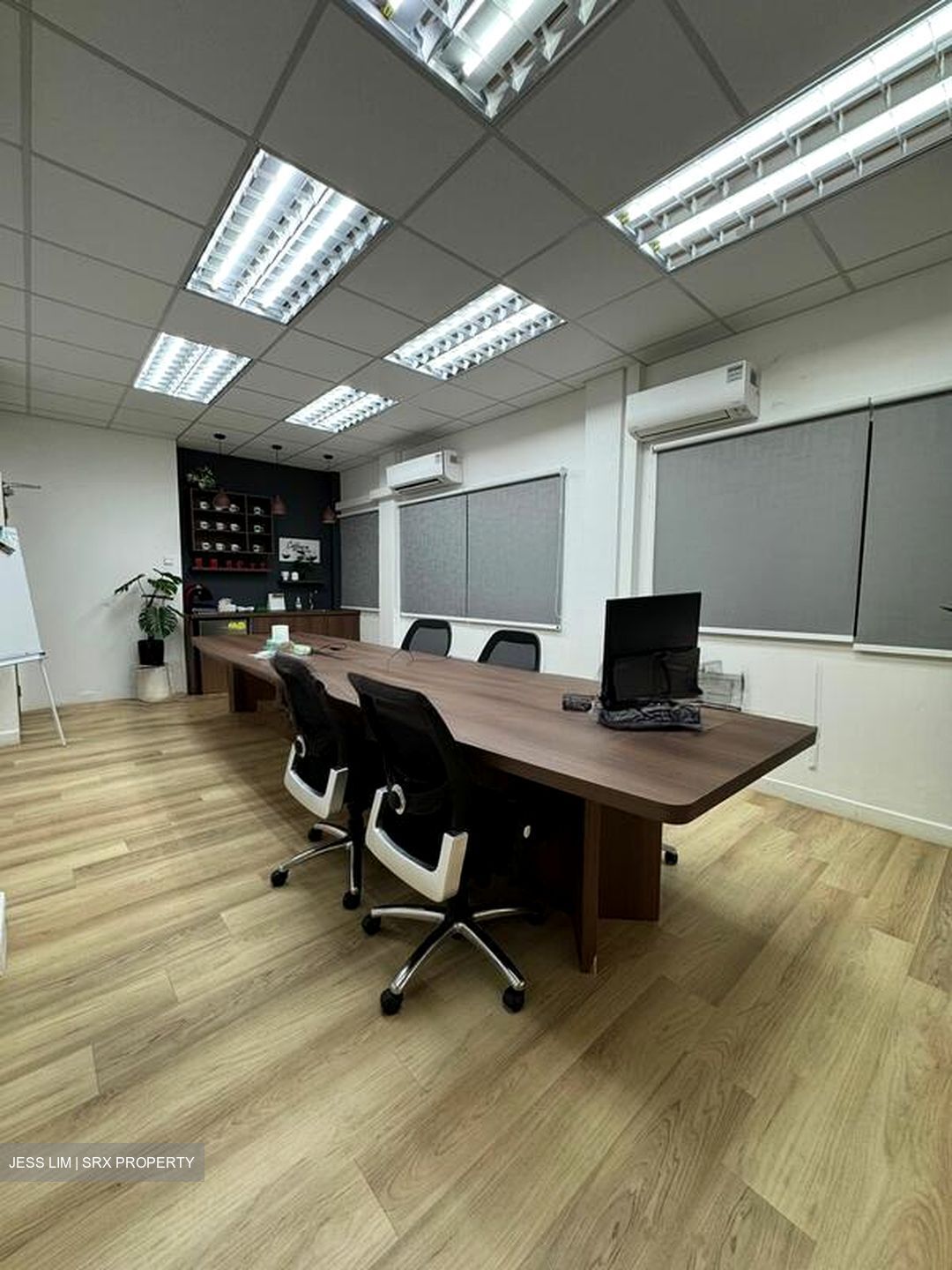 South Bridge Road (D1), Office #503292451